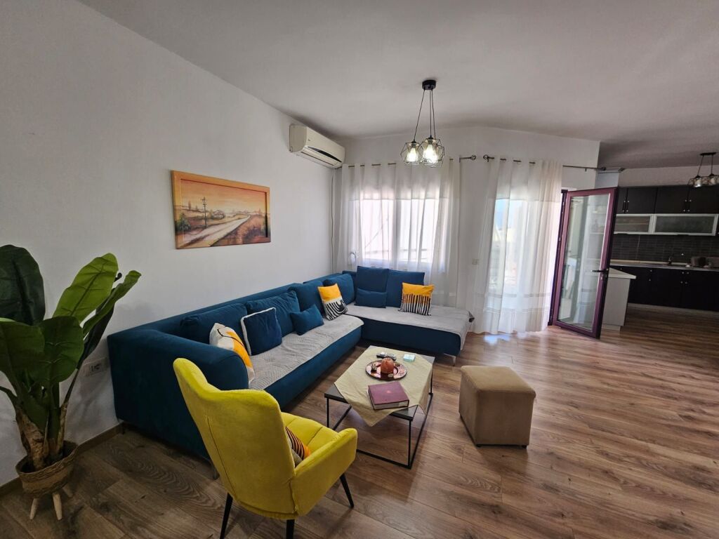 Apartament 2+1 per qera tek Kodra e Diellit!