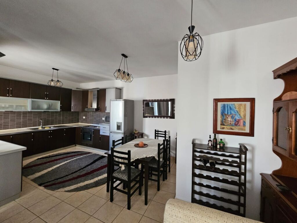 Apartament 2+1 per qera tek Kodra e Diellit!