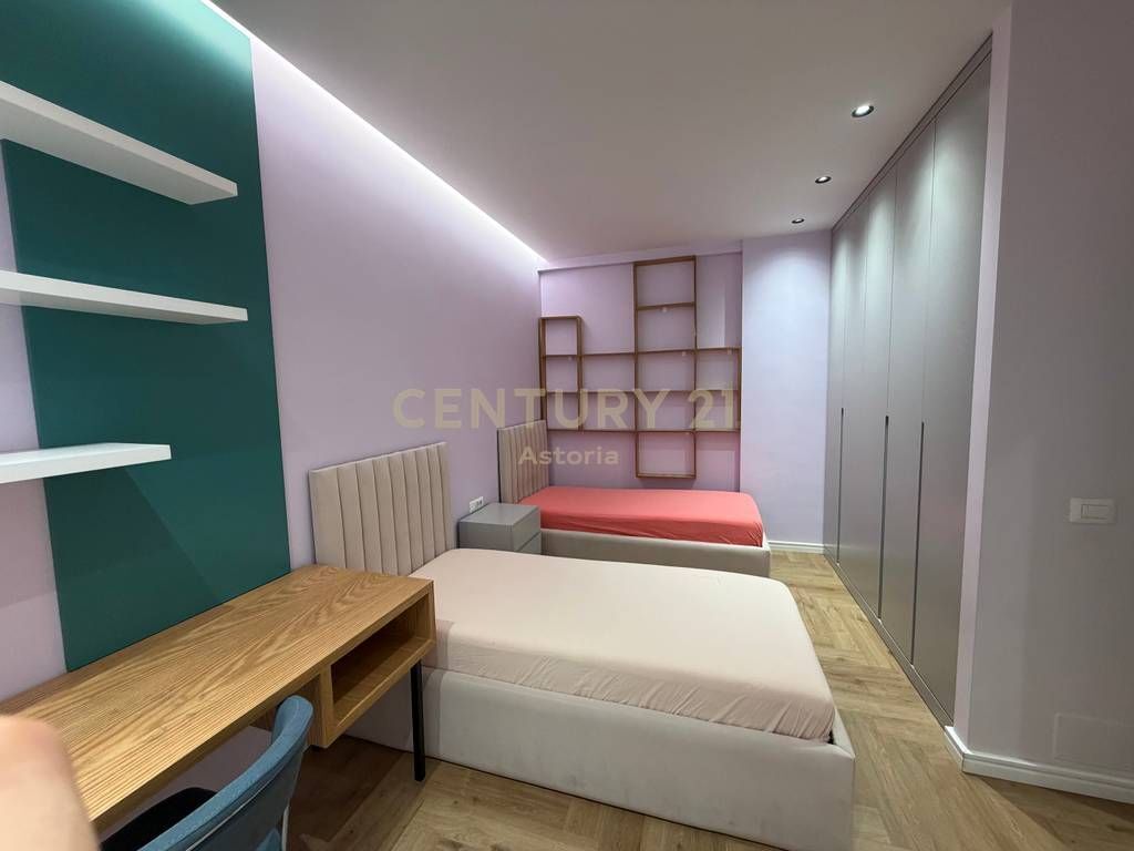 Appartamento 2+1 in Affitto – Viale Migjeni, Yzberish