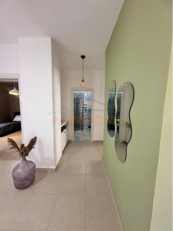 Durres, apartment 3+1+Balcony for rent, 8th floor, 138 m²