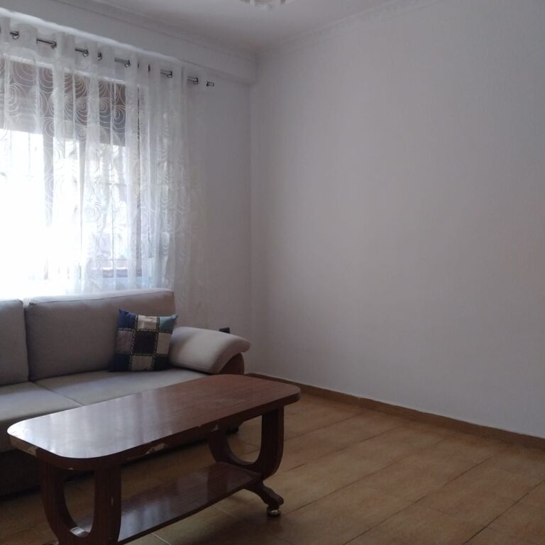 Apartament 2+1 me qira – 5 Maji !