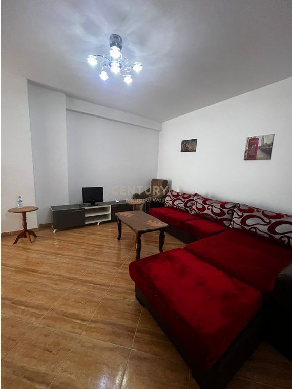 Jepet me Qera - Apartament 1+1 ne Misto Mame