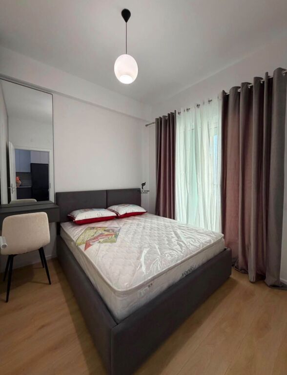 APARTAMENT ME QERA 1+1 ALI DEMI 45.000 LEKE FH-82420