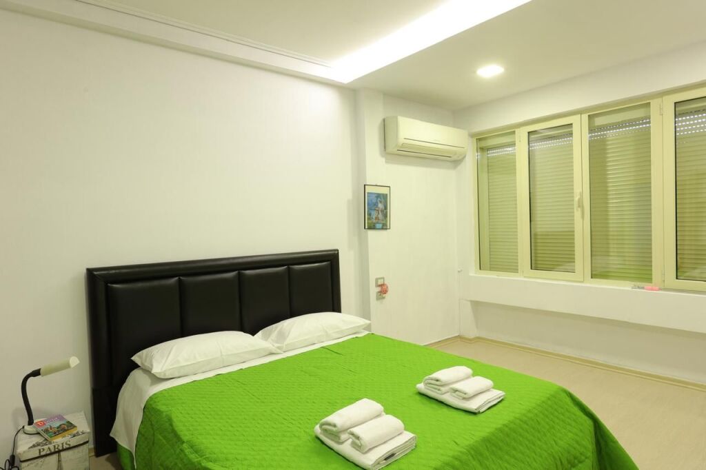 SHITET APARTAMENT 2+1+2 TEK KOMPLEKSI GRANDI, ISH TREGU ELEKTRIK
