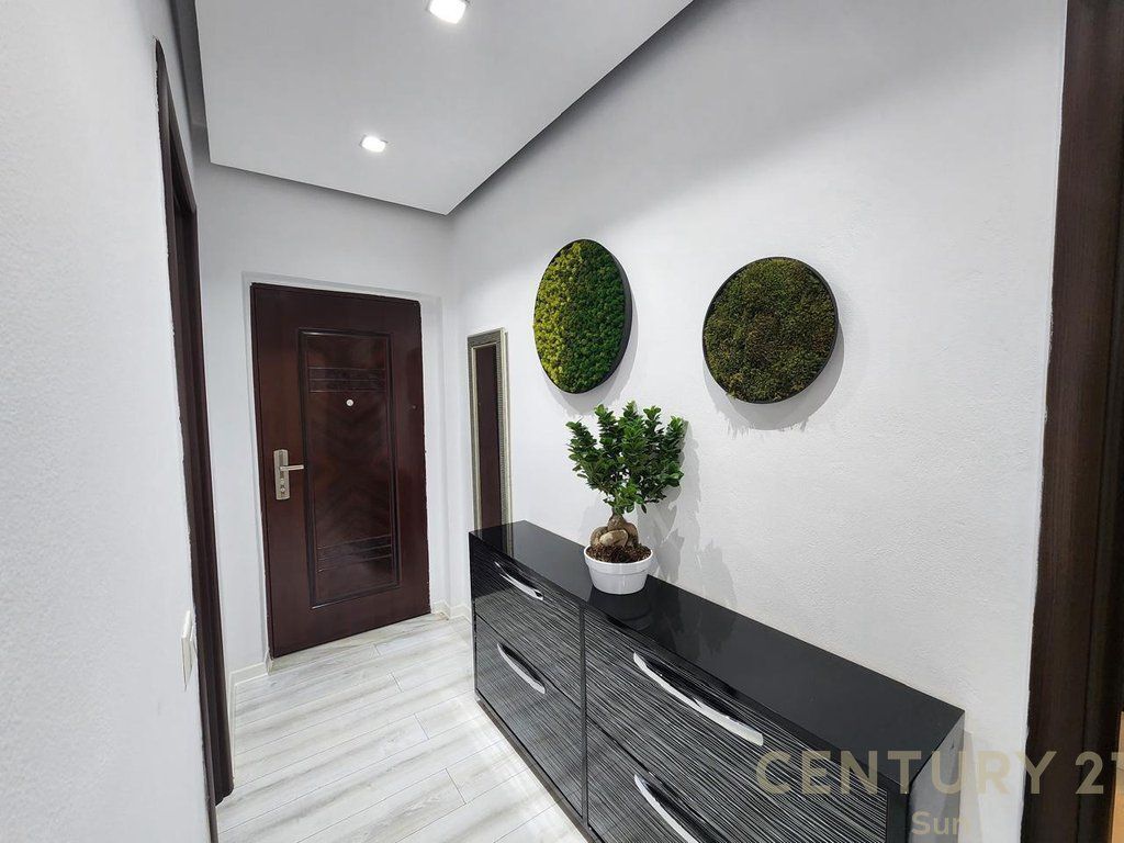 Jepet me qira apartament 2+1 në rezidencën Kodra e Diellit