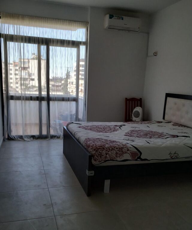 Qera | Apartament 2 + 1 | Rruga e Kavajës | 650 €/muaj