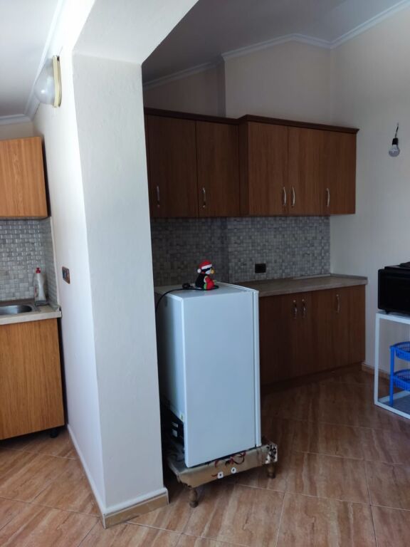 Apartament 1+1 per qera Siri Kodra !