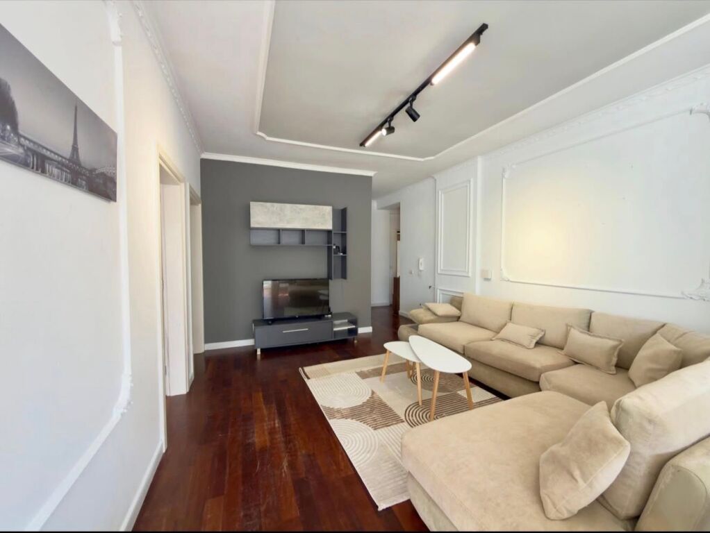 Apartment for rent Astir