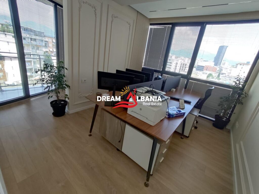 Appartamento 2+1 in affitto in via Mine Peza presso la Golden Tower ! ( ID 42215496 )