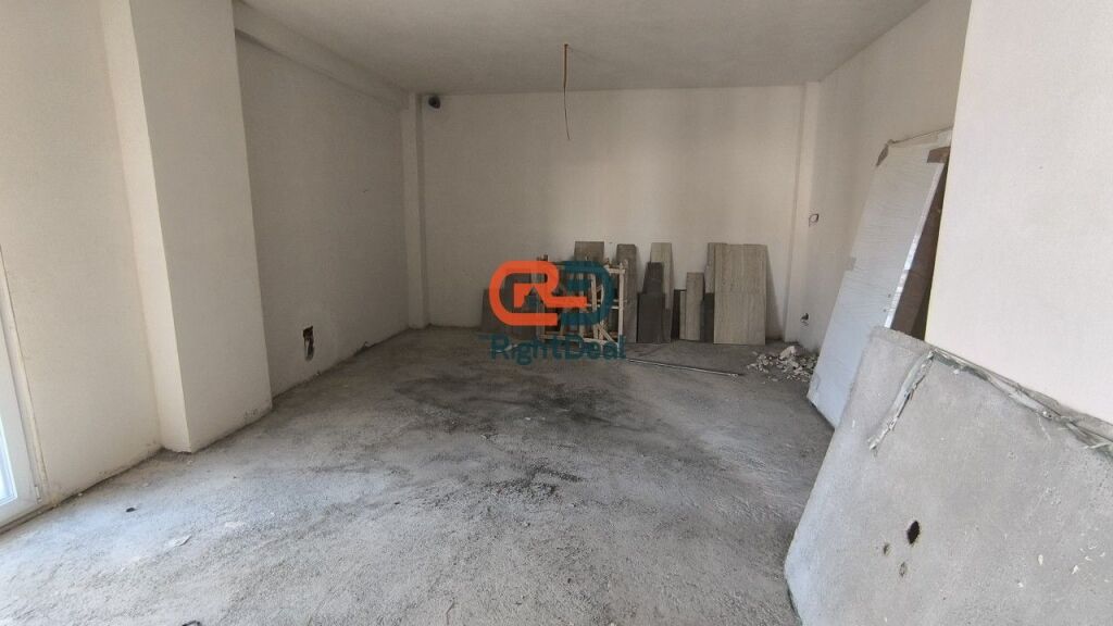 Okazion, Tek Tirana Porta E Re, Shitet Apartament 2+1+2 Me Planimetri Te Rregullt !!!