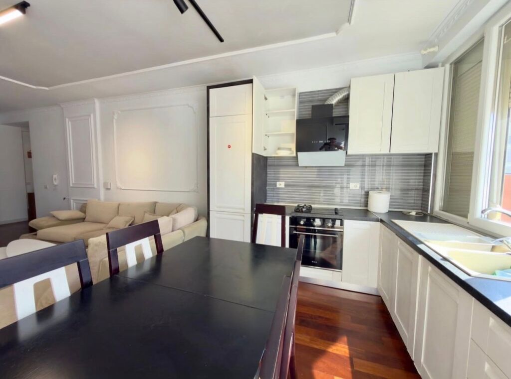 Apartment for rent Astir