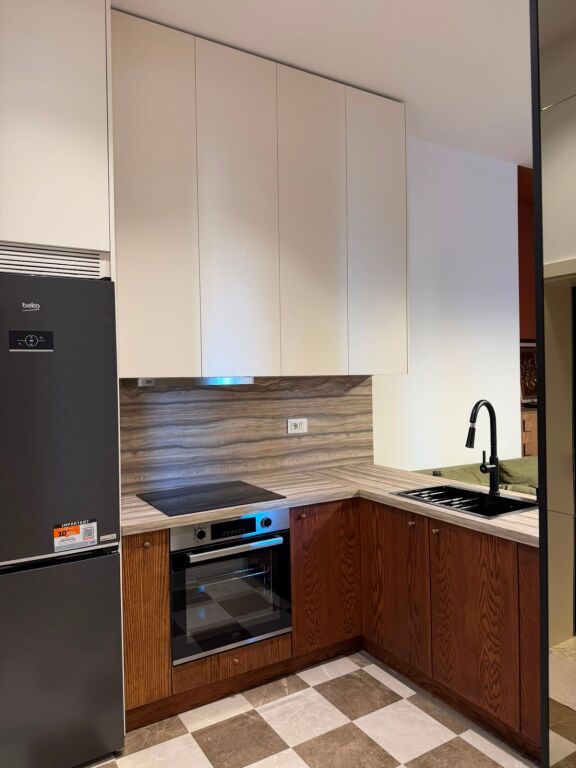 🏡 Affittasi Appartamento 1+1 – Presso 9 Katëshet Qender