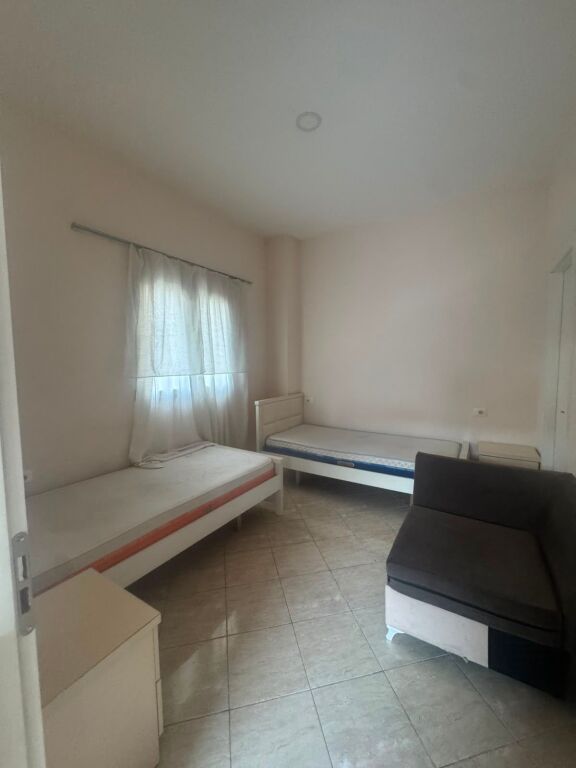 Appartamento in affitto 1+1- 📍Yzberisht, vicino a NELA 6- 300 mila lek
