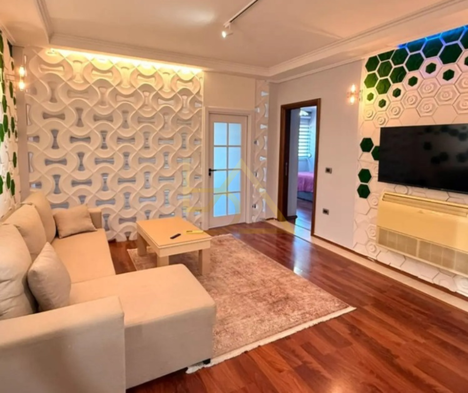 Apartament 2+1 me Qira – Arturbina, Liqeni Artificial, Tiranë
