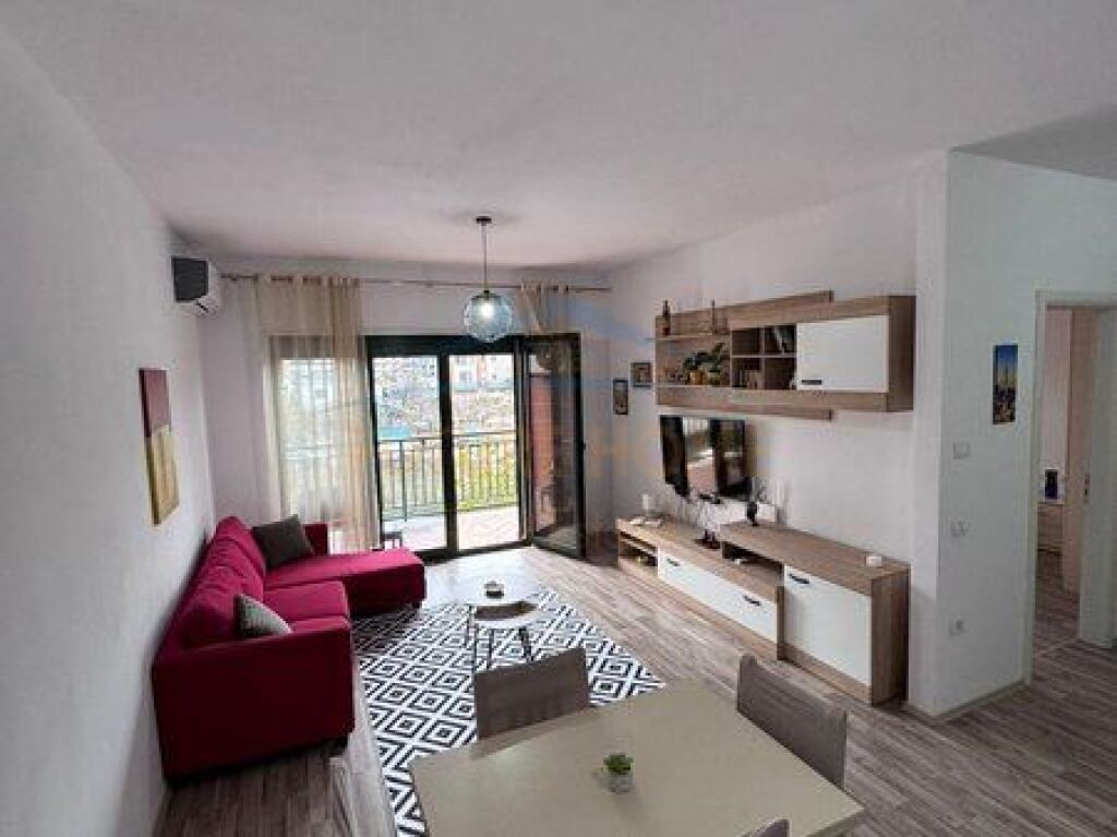 Apartment 1+1 for Rent in Green City, Unaza e Re