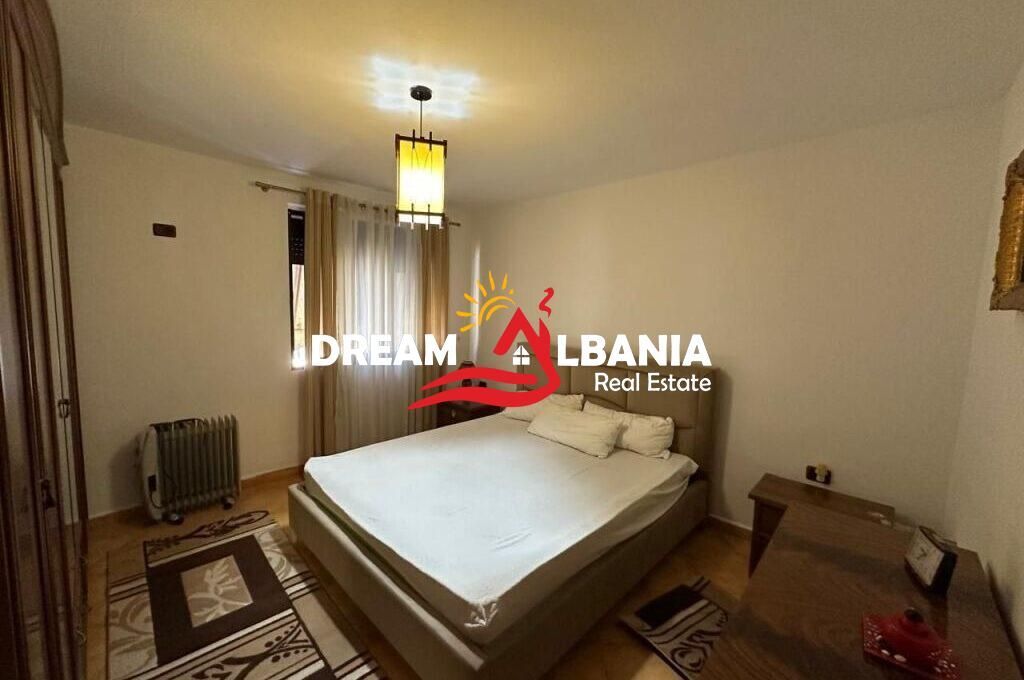 Jepet Apartament 2+1 me qera tek Pazari i Ri, prane Lincoln (ID 4229617)