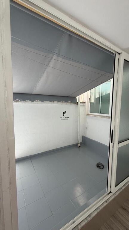 UFFICIO IN AFFITTO 130M2 EX ESPOSIZIONE 80.000 LEKE FH-82434