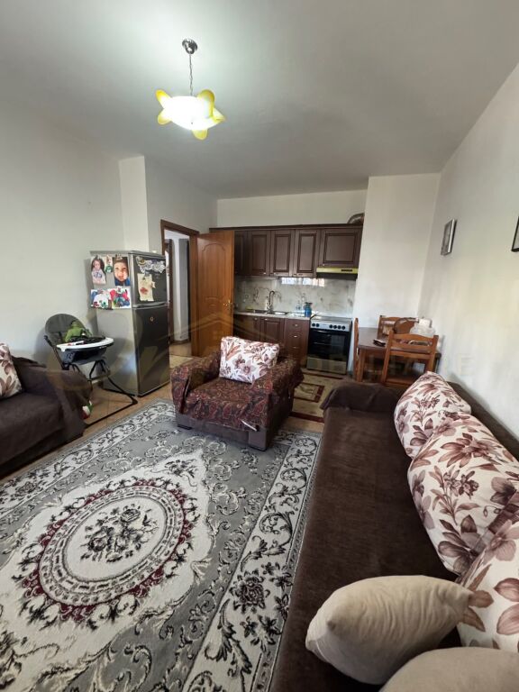 SHITET APARTAMENT 2+1, 5 MAJI
