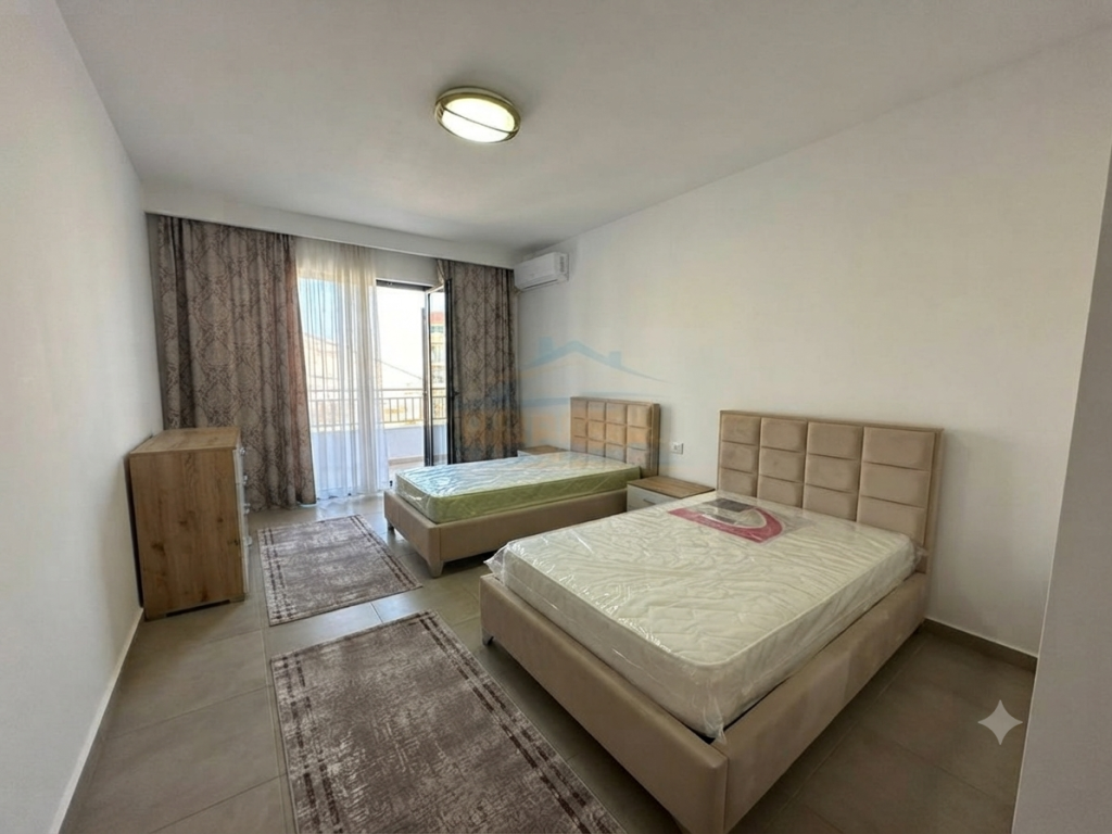 Shitet, Apartament 2+1, Kamëz
