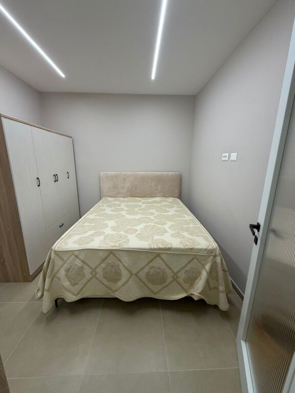 🏡 Appartamento 2+1 in Affitto ad Astir, 500 mila lek