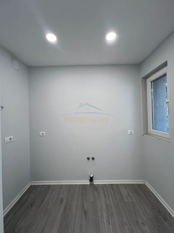 Rent,Business premises,Brryli.