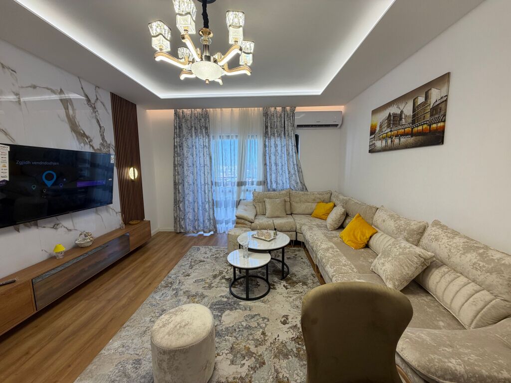 🏠 Shitet apartament 2+2+1 me ballkon