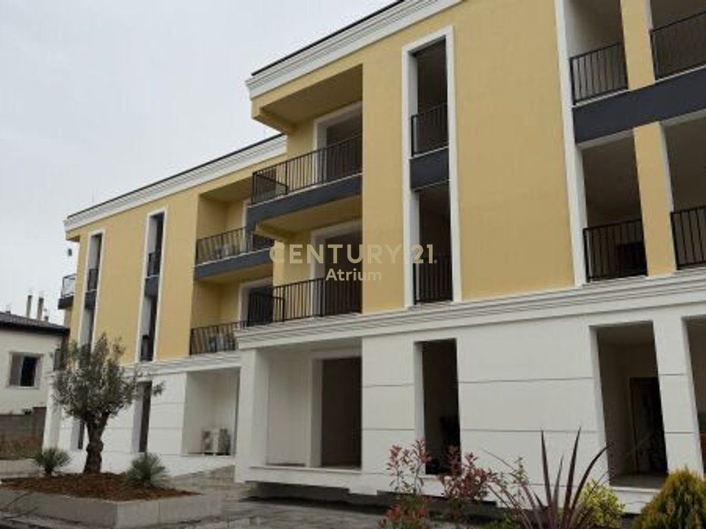 ESKLUZIVE! APARTAMENT 1+1 PER SHITJE NE SAUK TE VJETER