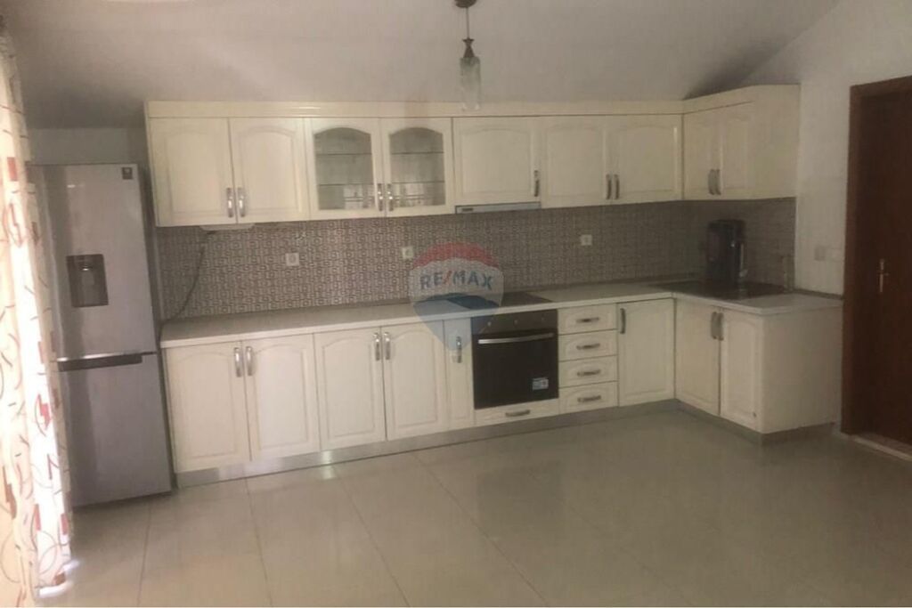 JEPET ME QIRA DUPLEX 2+1 ,RRUGA BILL KLINTON