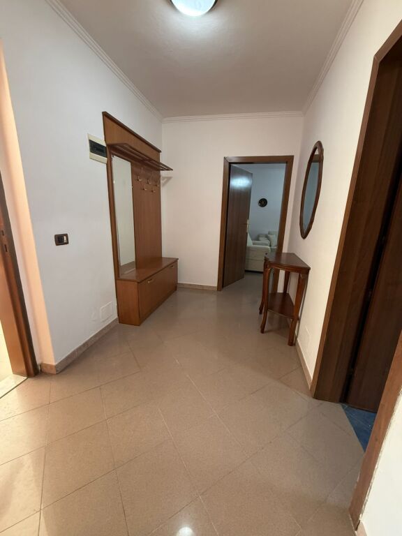 📍Rruga Bardhyl Jepet Apartament 1+1 Me Qera