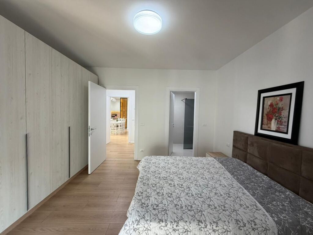2+1 apartment for rent at Akses Tirana Residence near Casa Italia.