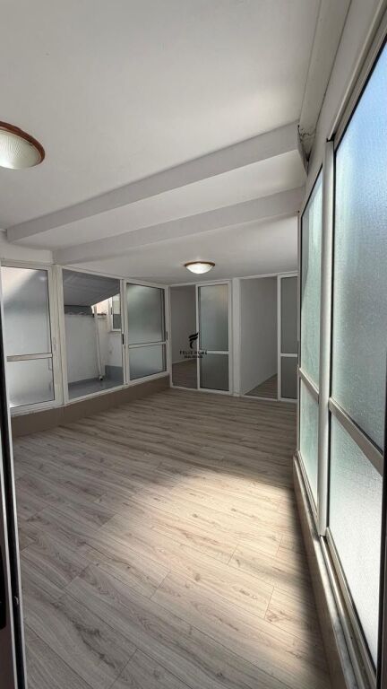 UFFICIO IN AFFITTO 130M2 EX ESPOSIZIONE 80.000 LEKE FH-82434