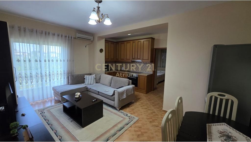 AFFITTASI APPARTAMENTO 2+1+2 VICINO AL NUOVO MATERNITÀ! 600 € /Mese