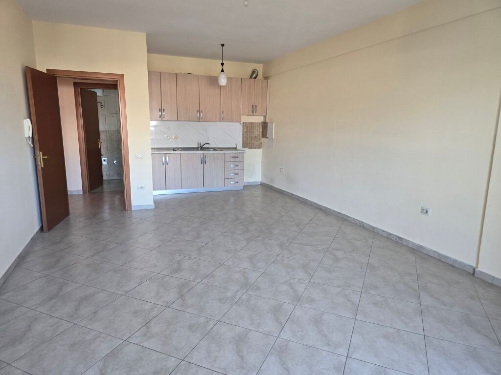 Apartment 2+1+3+garage