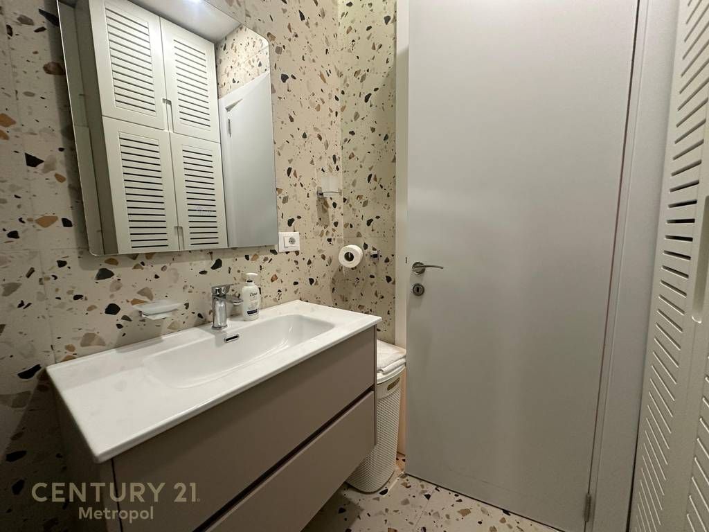 FOR RENT APARTMENT 2+1+2, KAVAJËS STREET!