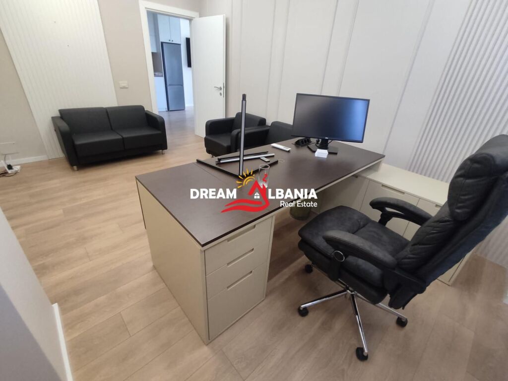 Appartamento 2+1 in affitto in via Mine Peza presso la Golden Tower ! ( ID 42215496 )