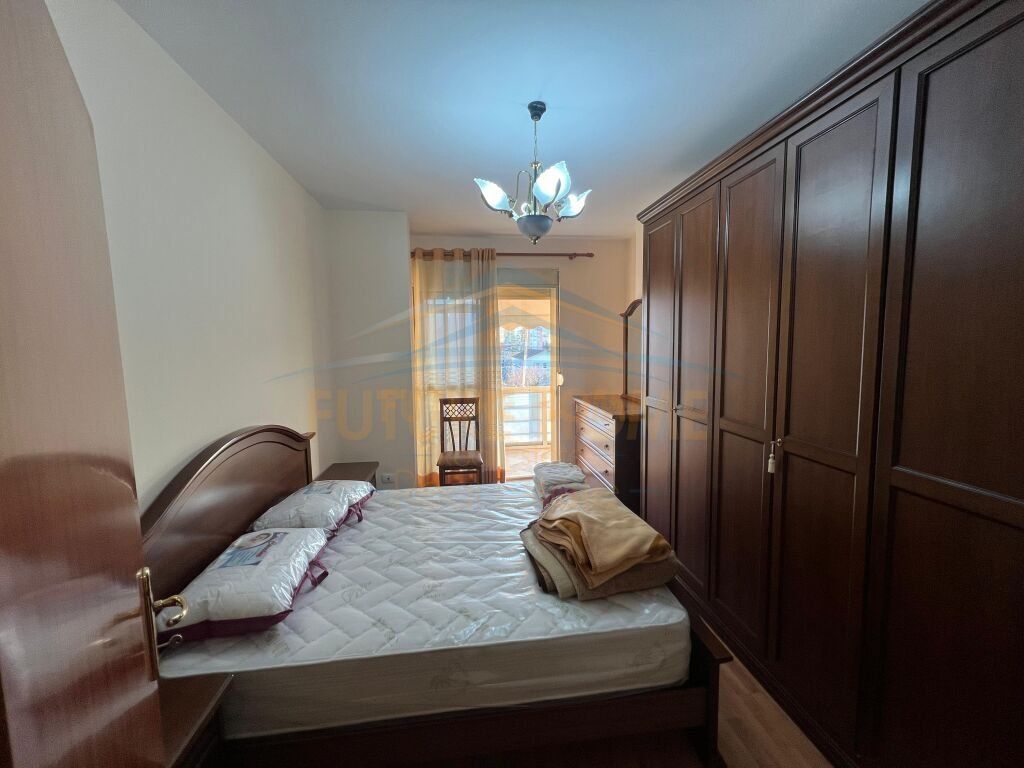 Apartament 2+1 te rruga PanoramaSpot71497