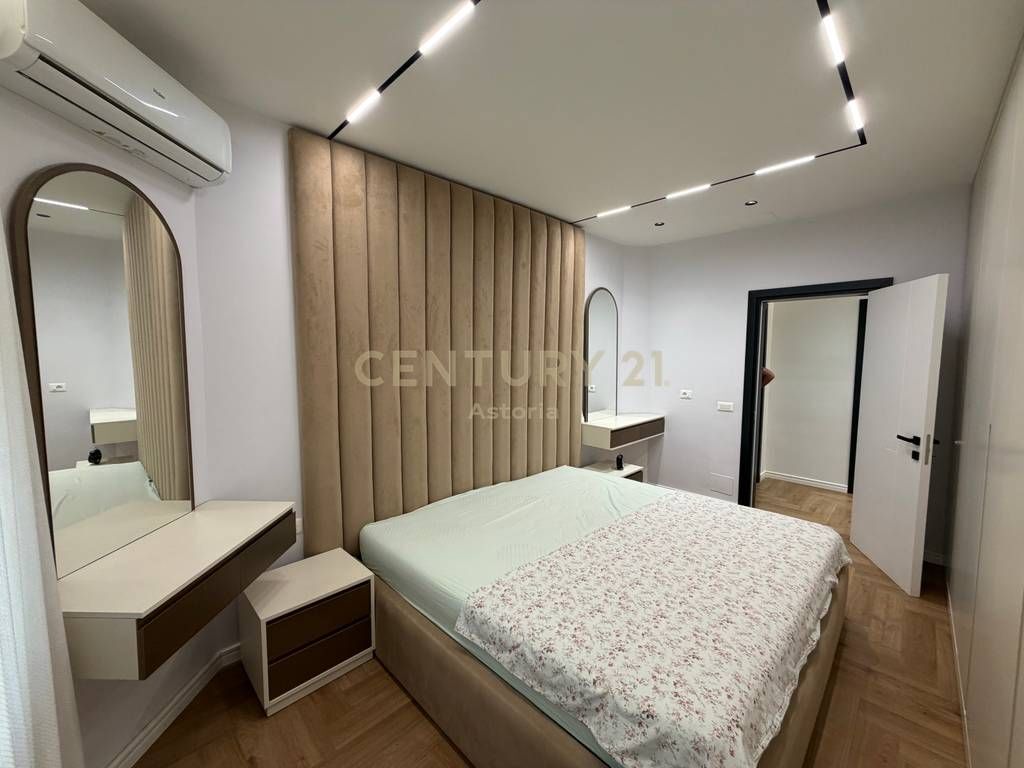 Appartamento 2+1 in Affitto – Viale Migjeni, Yzberish 600 € /Mese
