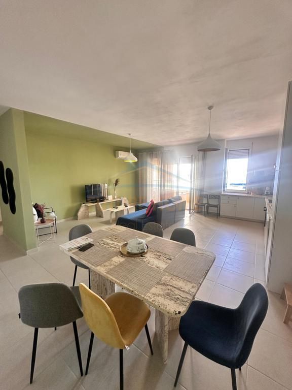 Durres, apartment 3+1+Balcony for rent, 8th floor, 138 m²