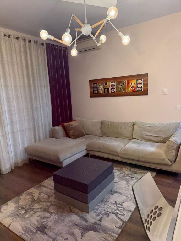 Apartament 1+1 prane Liqenit te Thate