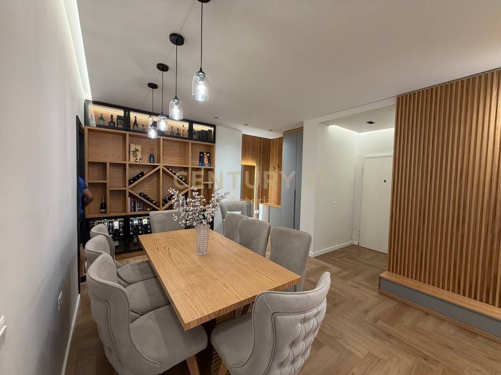 Appartamento 2+1 in Affitto – Viale Migjeni, Yzberish 600 € /Mese
