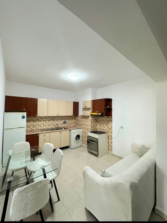 2+1 apartment for rent in Don Bosko near Qazim Turdiu