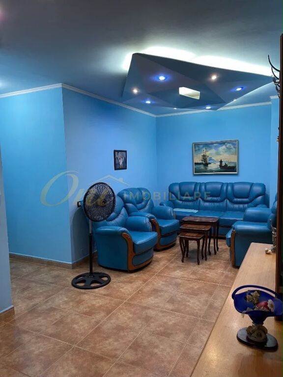 SHITET APARTAMENT 3+1+2, PALLATET AGIMI