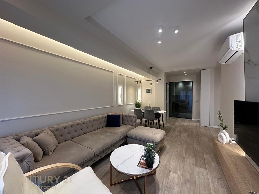 FOR RENT APARTMENT 2+1+2, KAVAJËS STREET!
