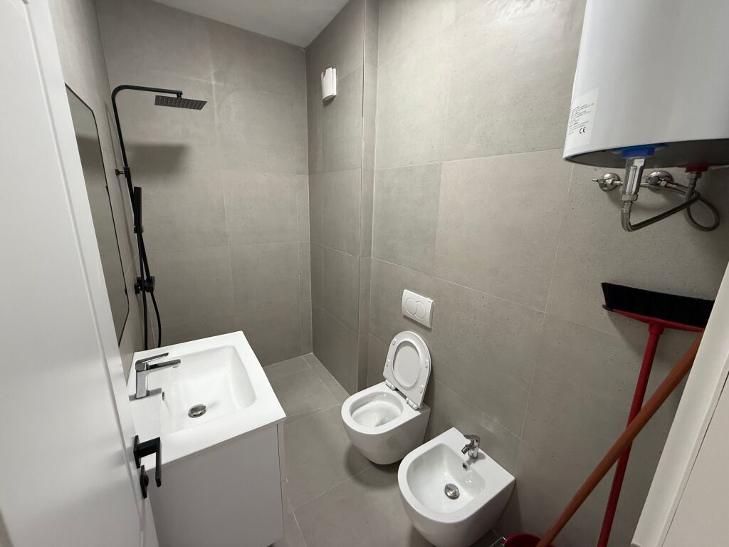 📣 AFFITTO SUPER Appartamento 1+1 📍 Via Jordan Misja, Vicino al Complesso Ndregjoni ✨