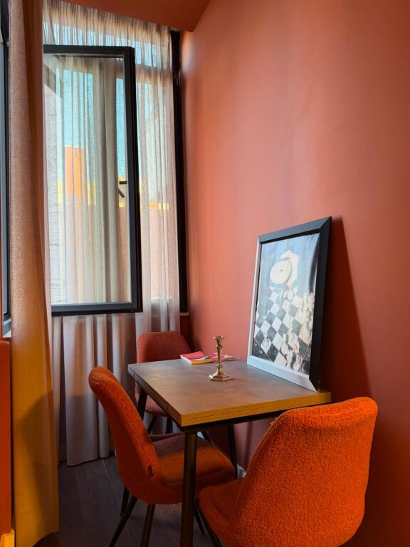 🏡 Affittasi Appartamento 1+1 – Presso 9 Katëshet Qender