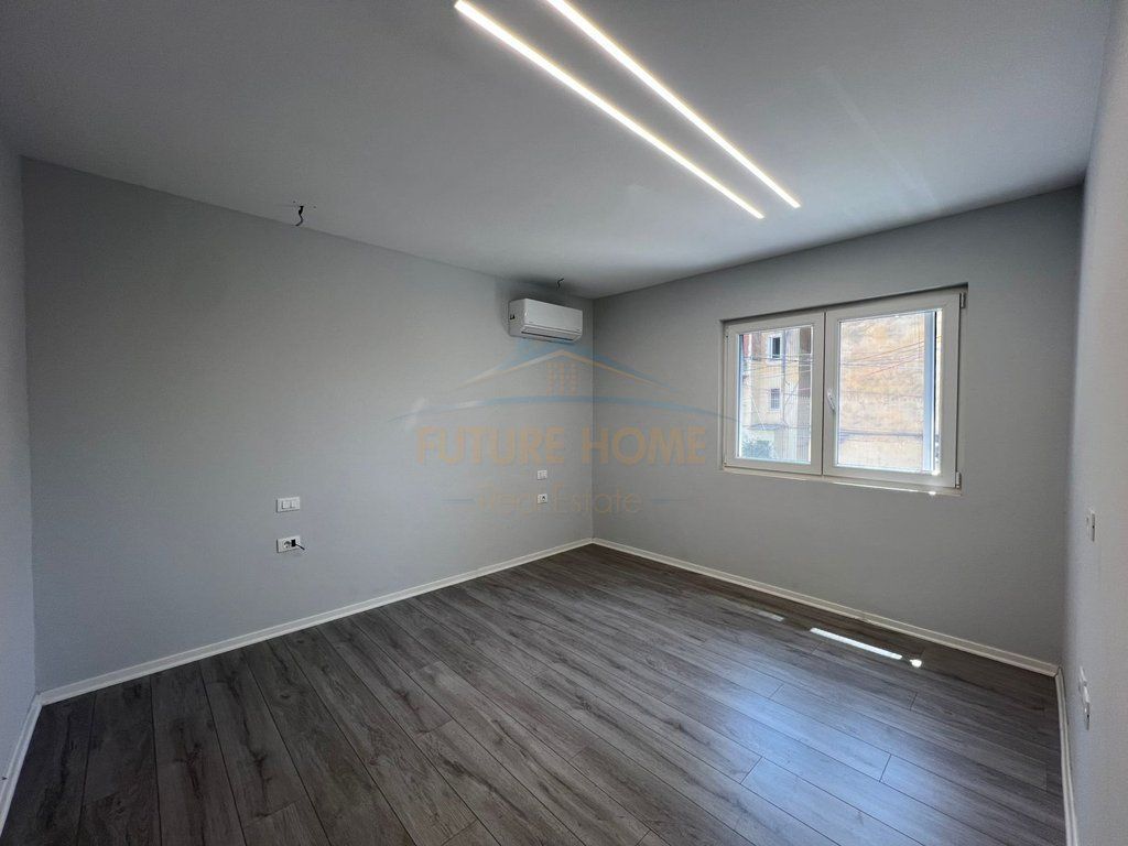 Rent,Business premises,Brryli.