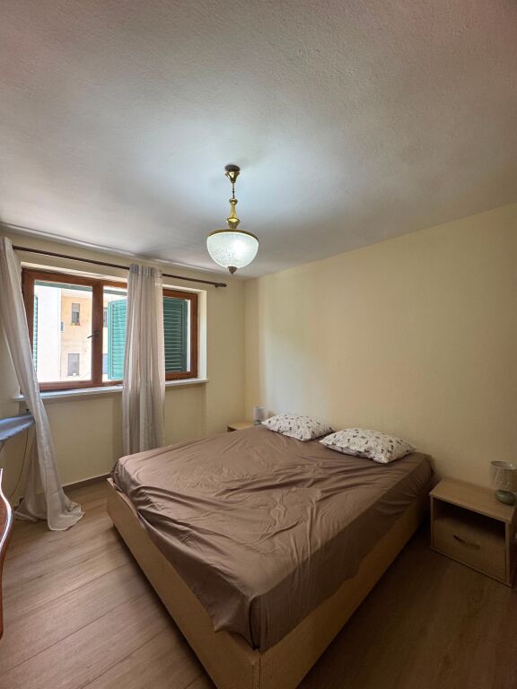Jepet me Qira Apartament 1+1 – Mozaiku i Tiranës