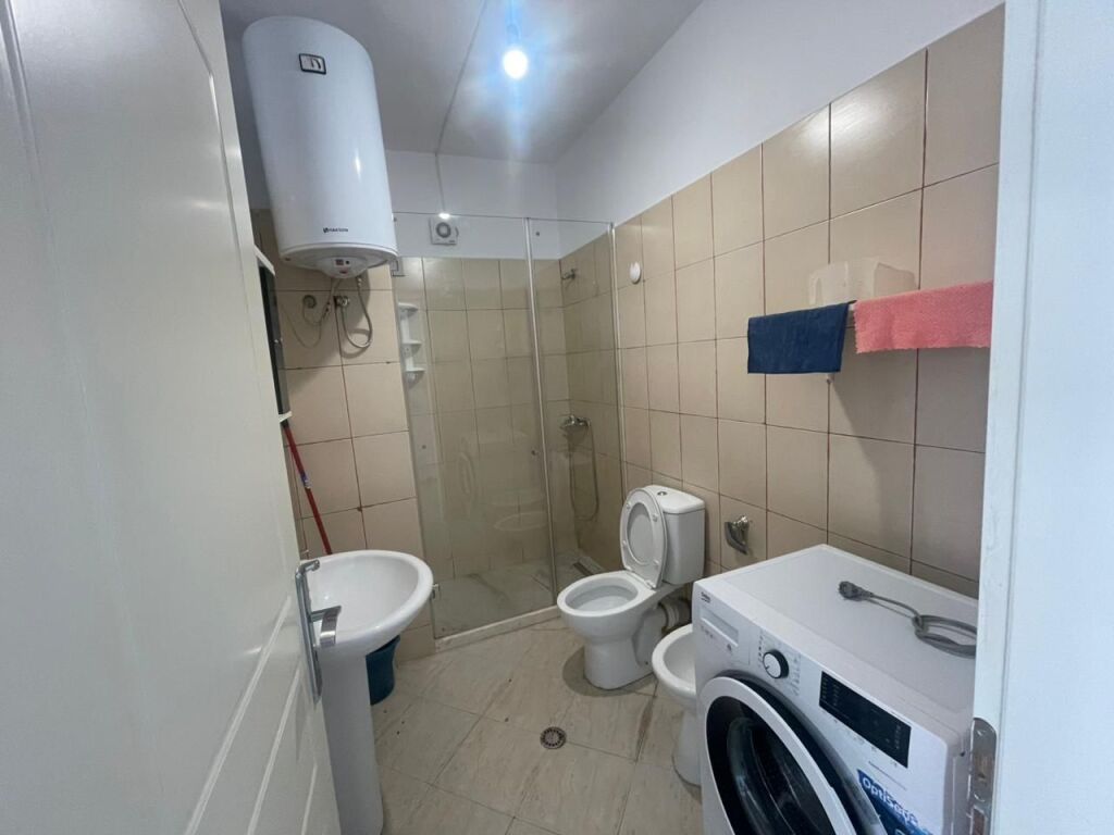 Apartament 1+1 për qira tek pasticeri Melisa ! Fresk
