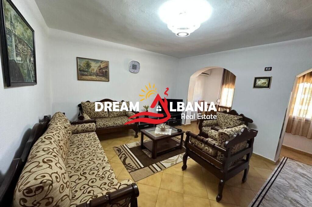 Jepet Apartament 2+1 me qera tek Pazari i Ri, prane Lincoln (ID 4229617)