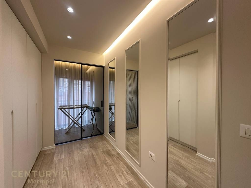 FOR RENT APARTMENT 2+1+2, KAVAJËS STREET!